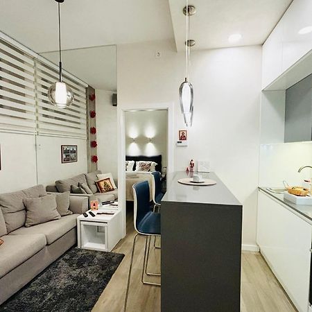 Lirra Luxe - Central Belgrade Apartments Extérieur photo